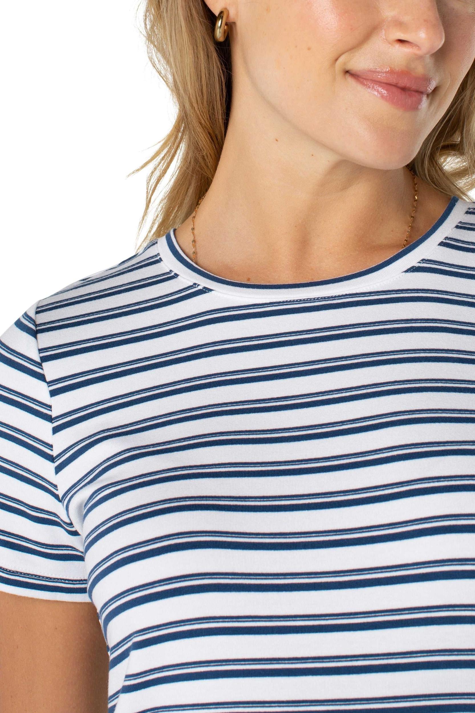 Short Sleeve Crew Neck Classic Knit Tee Product Image