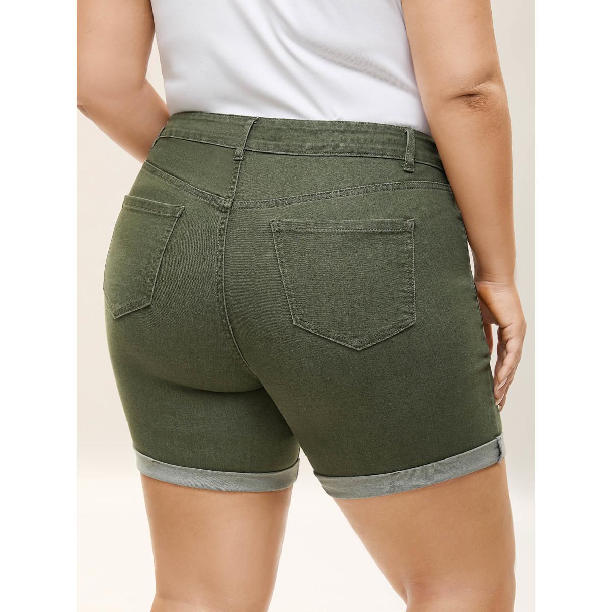 Plus Size High-Rise Classic Cut Denim Shorts Women Denimgreen Medium stretch Casual Slanted pocket Leisure Denim Shorts BloomChic 30/6X Product Image