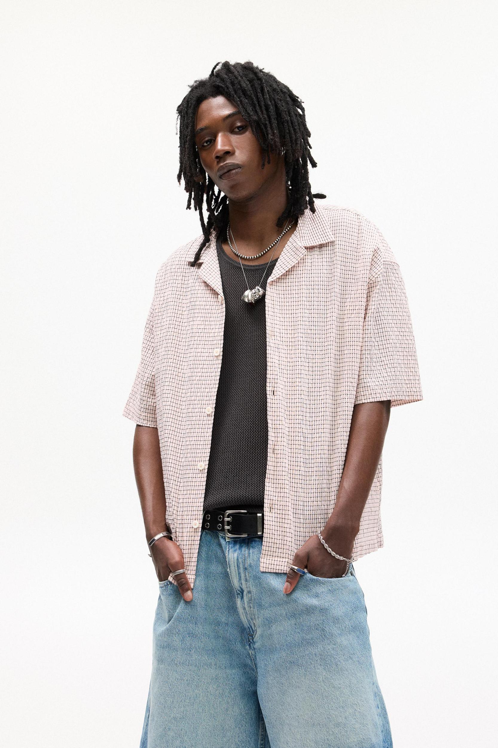 Short sleeve waffle-knit shirt Product Image