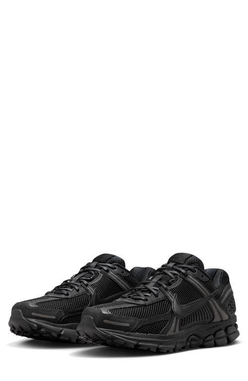 NIKE Zoom Vomero 5 Sp Professional Shoes In Black Product Image