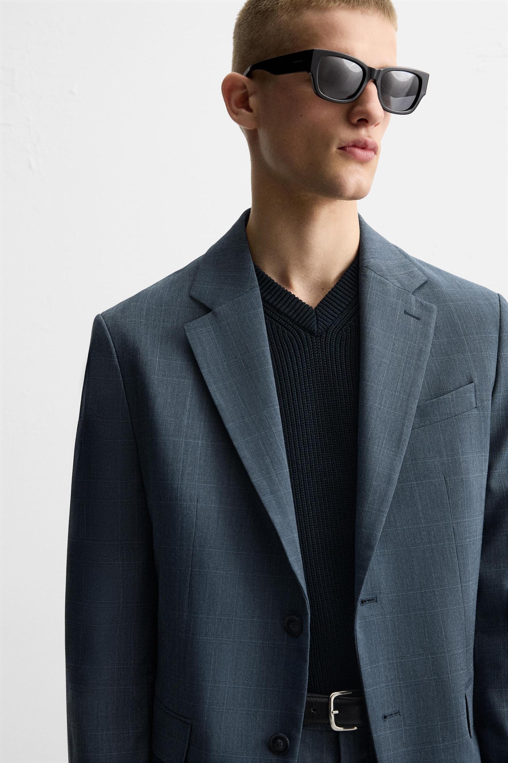 PLAID SUIT JACKET Product Image