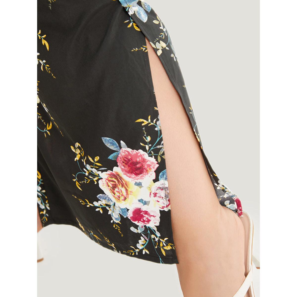 Plus Size Floral Print Belted Split Side Pleated Pants Women BlackFlower Elegant Straight Leg High Rise Dailywear Pants BloomChic 10/M Product Image