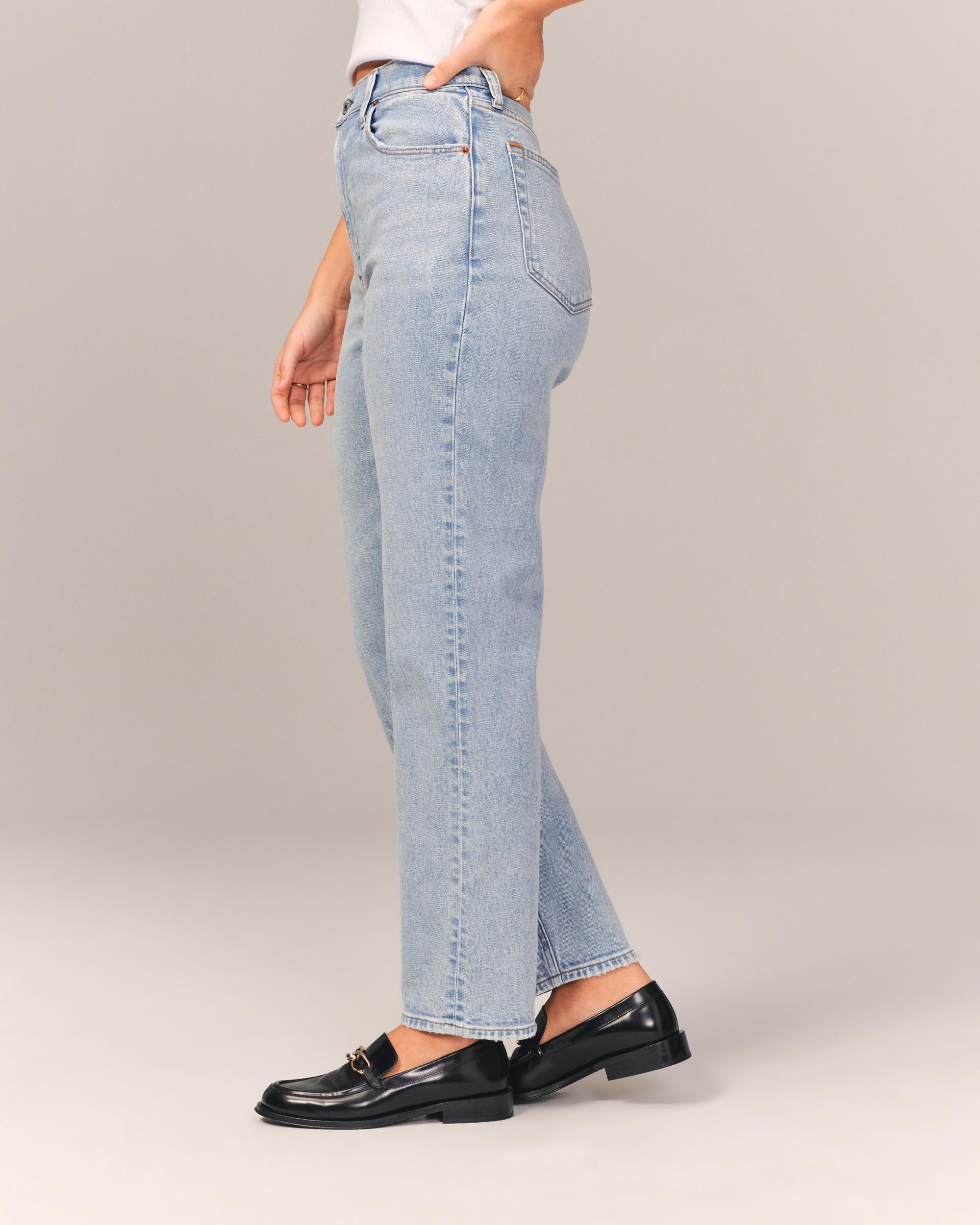 Curve Love Ultra High Rise Ankle Straight Jean Product Image