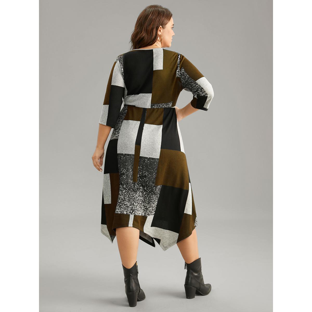 Plus Size Colorblock Contrast Round Neck Elastic Waist Dress Bronze Women Casual Printed Round Neck Elbow-length sleeve Curvy Midi Dress BloomChic 14-16/1X Product Image