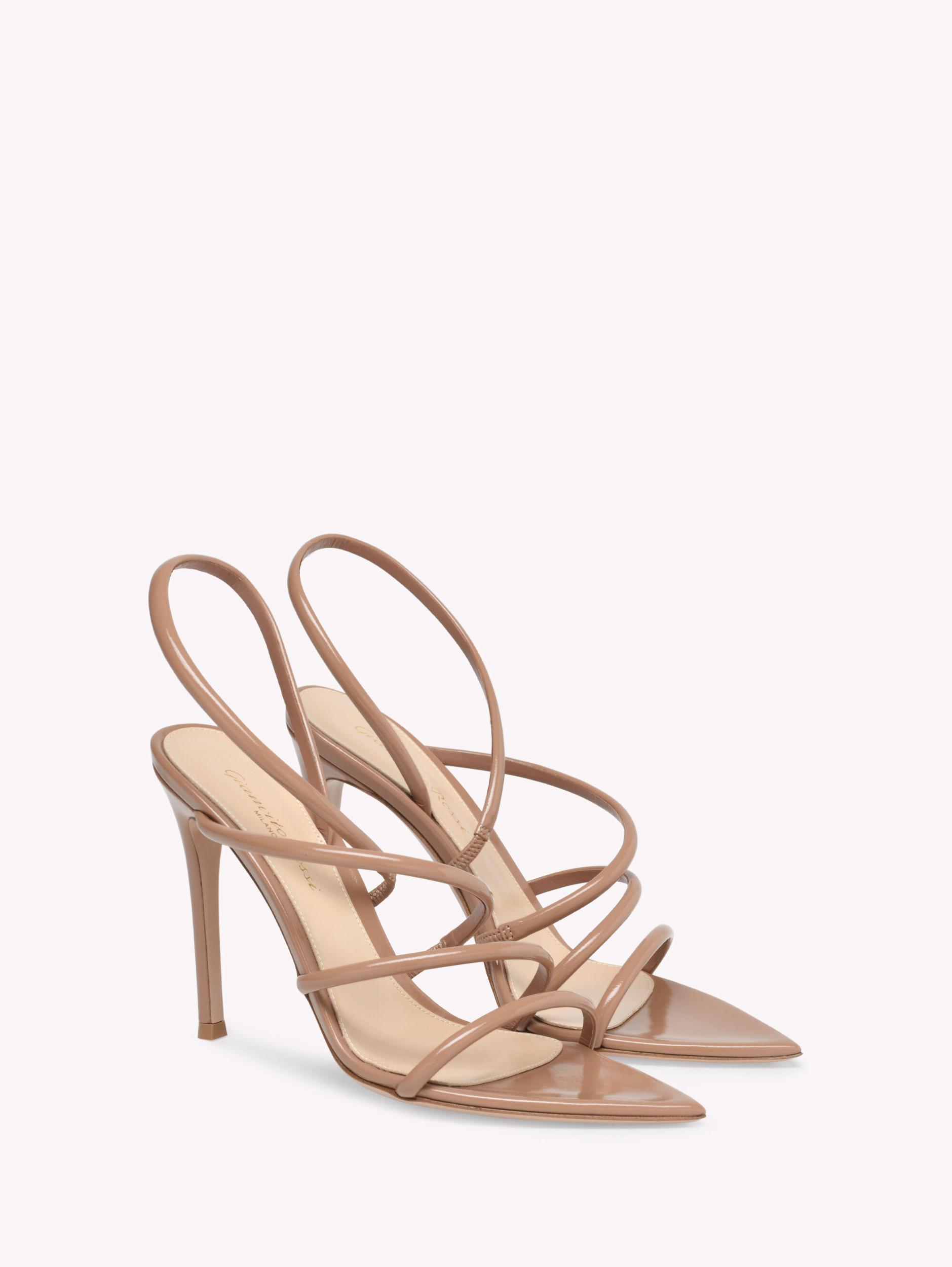 ETTIE Gianvito Rossi Product Image