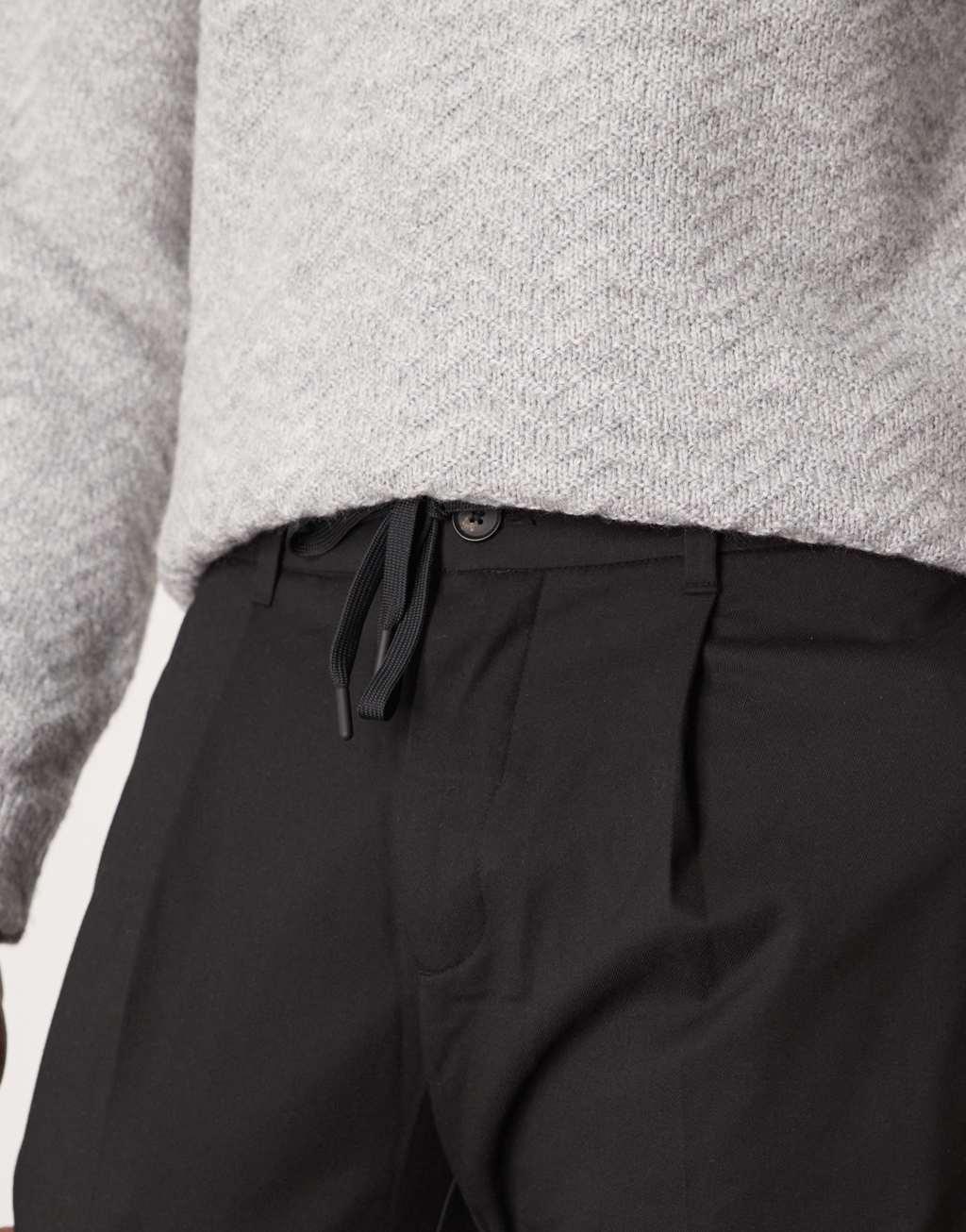 Selected Homme relaxed tapered fit waistband pants in black Product Image