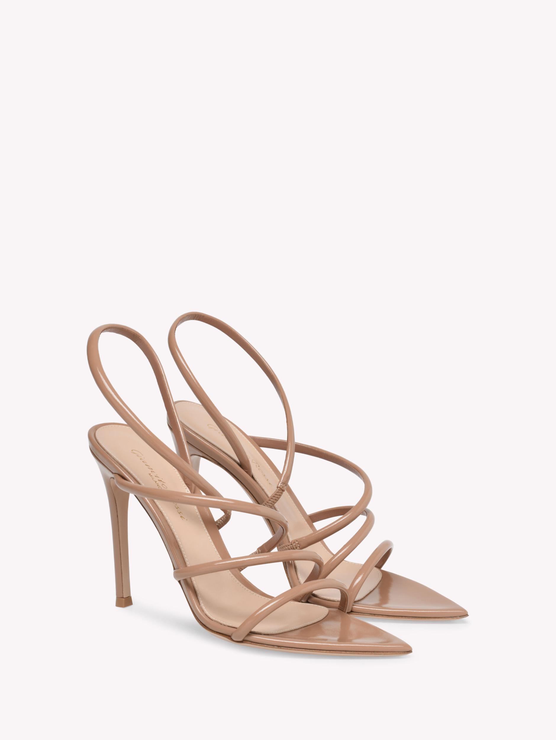 ETTIE Gianvito Rossi Product Image