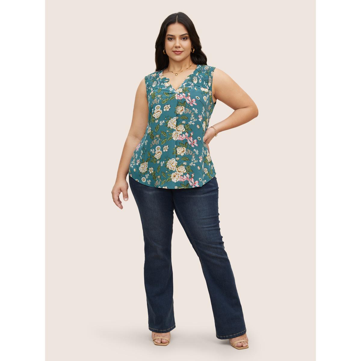Plus Size Notched Collar Floral Print Shirred Tank Top Women Teal Elegant Contrast Notched collar Everyday Tank Tops Camis BloomChic 14-16/1X Product Image