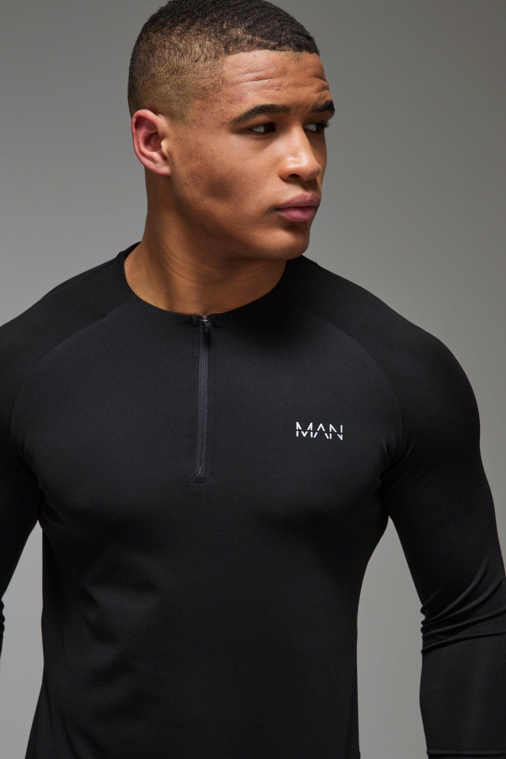 Man Active Muscle Fit Crew Neck 1/4 Zip | boohooMAN USA Product Image
