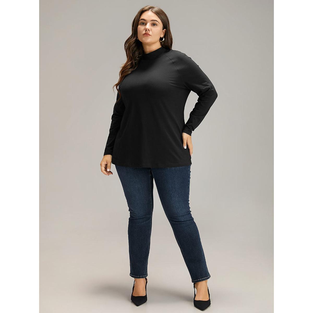 Plus Size Cotton Mock Neck Raglan Sleeve T-shirt Black Women Elegant Plain Plain Mock Neck Dailywear T-shirts BloomChic 10/M Product Image