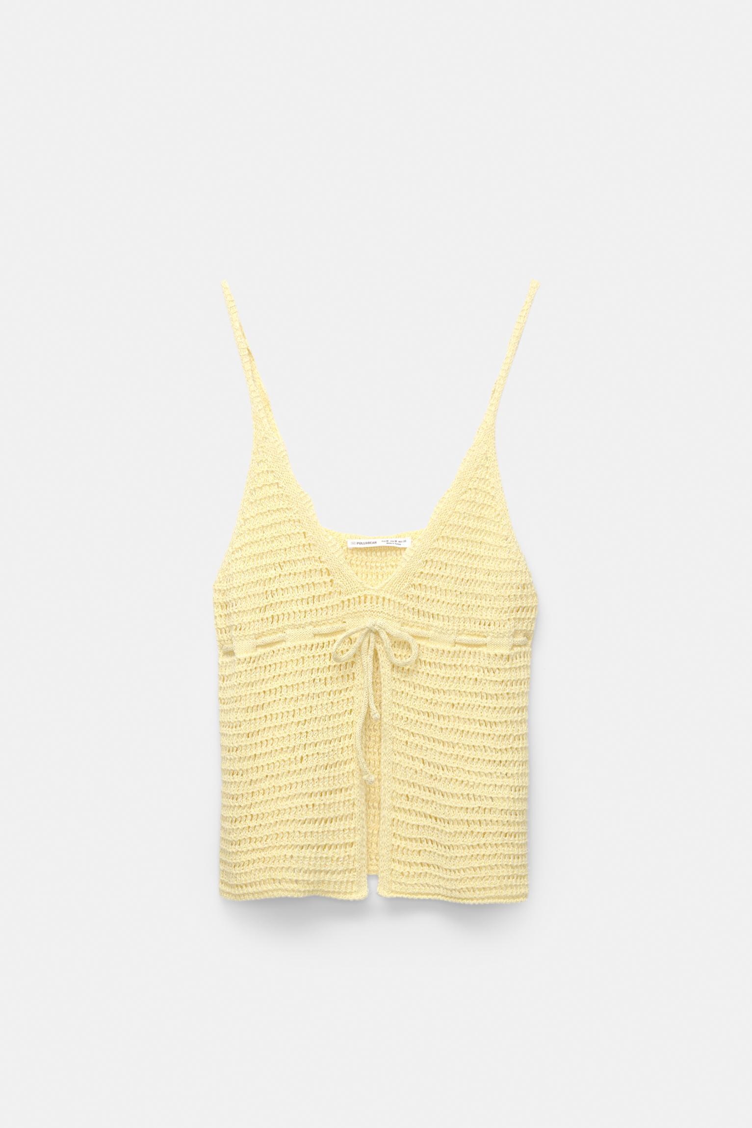 Crochet top with tied bow Product Image