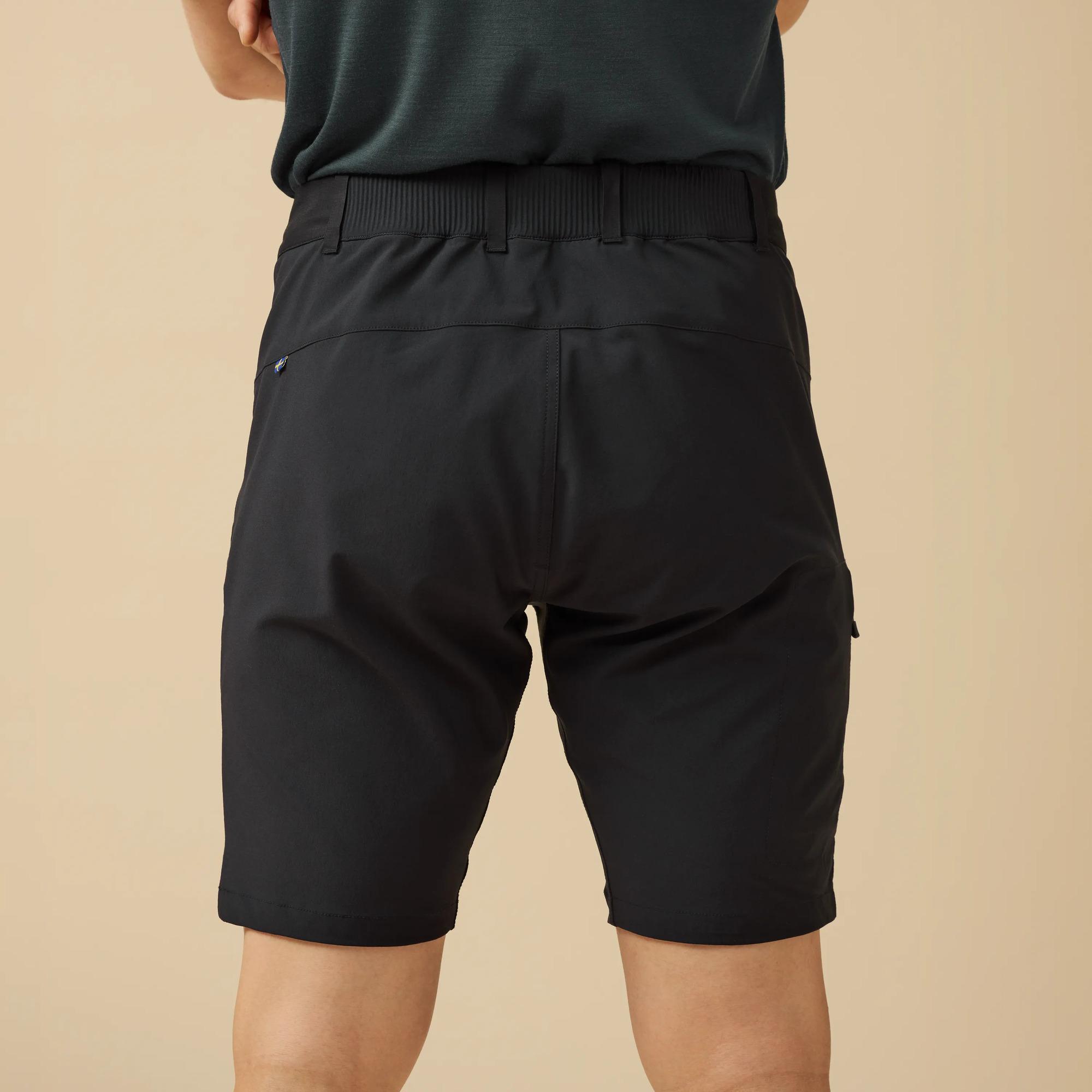 Hoja Hybrid Shorts M Product Image