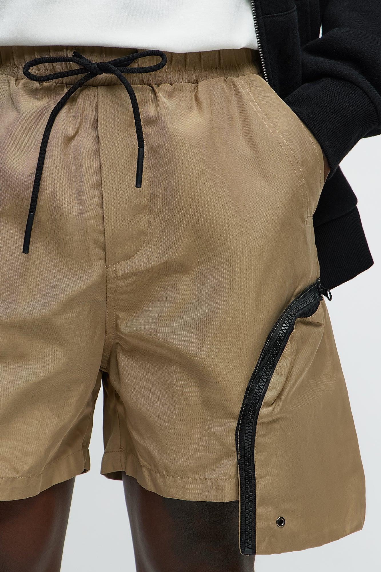 Cargo Pockets Relaxed Drawstring Shorts - Taupe Male Product Image
