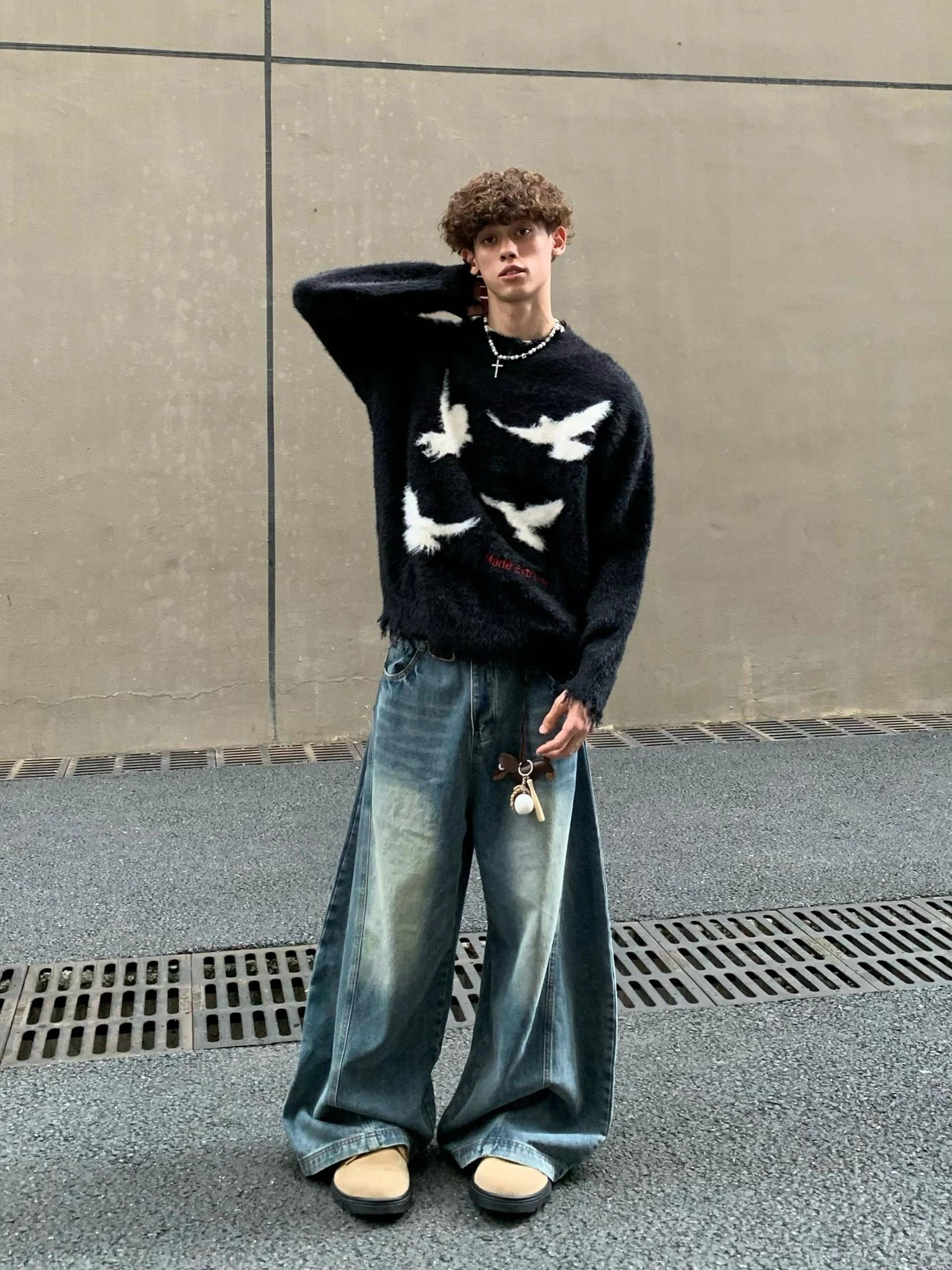 RT No. 18004 MOHAIR DOVE SWEATER Product Image