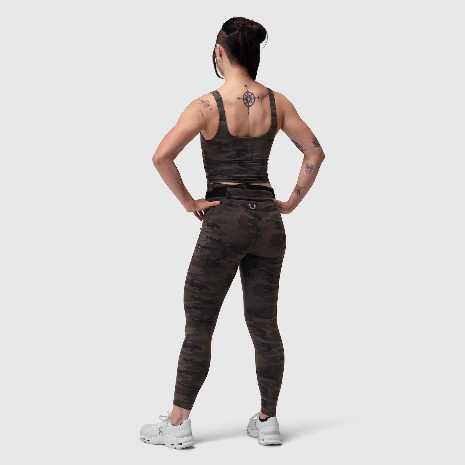 W022. LYCRA® 2-in-1 Tank Top - Dark Camo Product Image