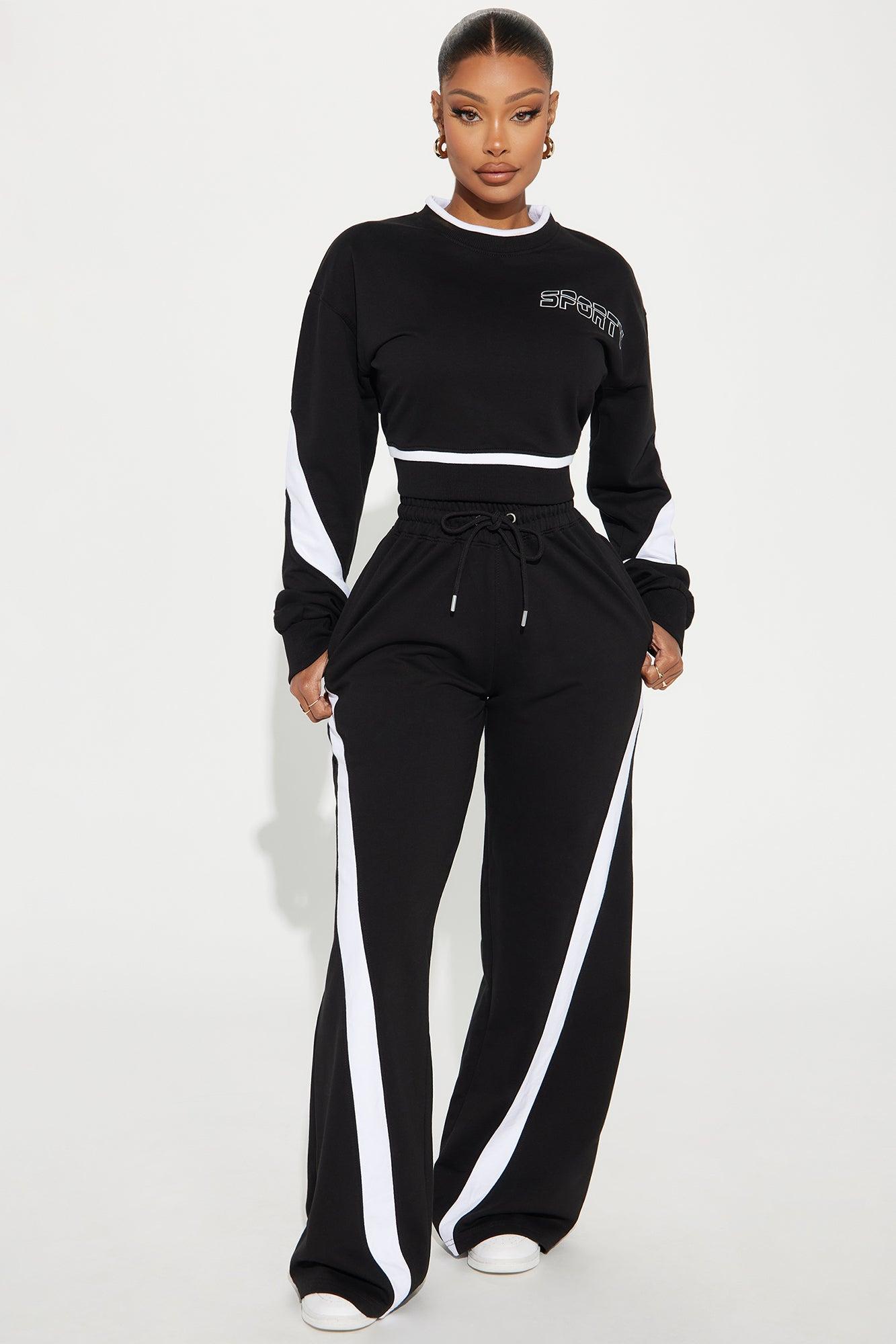 Sporty And Flirty Cropped Sweatshirt - Black/White Product Image