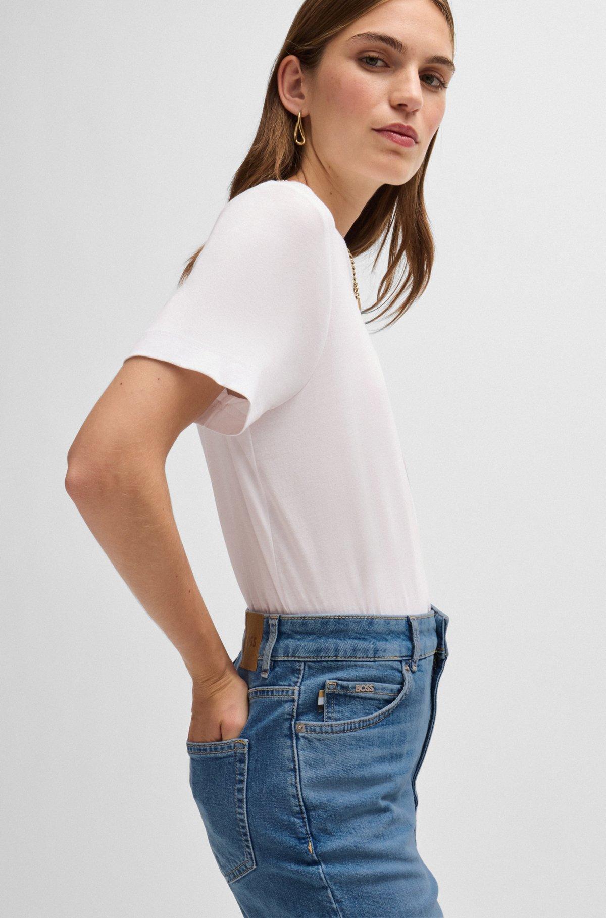 High-waisted cropped jeans in blue comfort-stretch denim Product Image