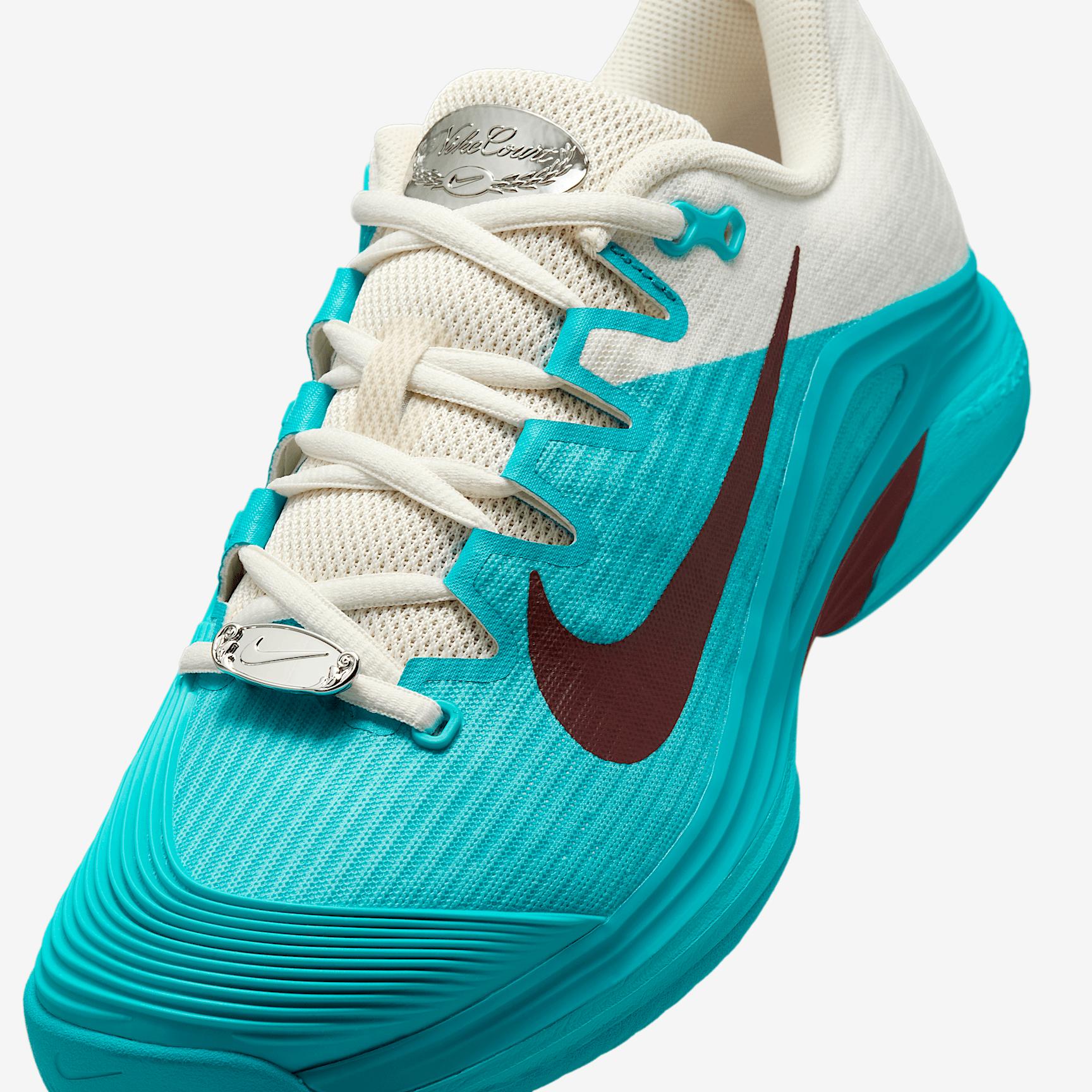 Nike Women's Vapor Premium Hard Court Tennis Shoes Product Image