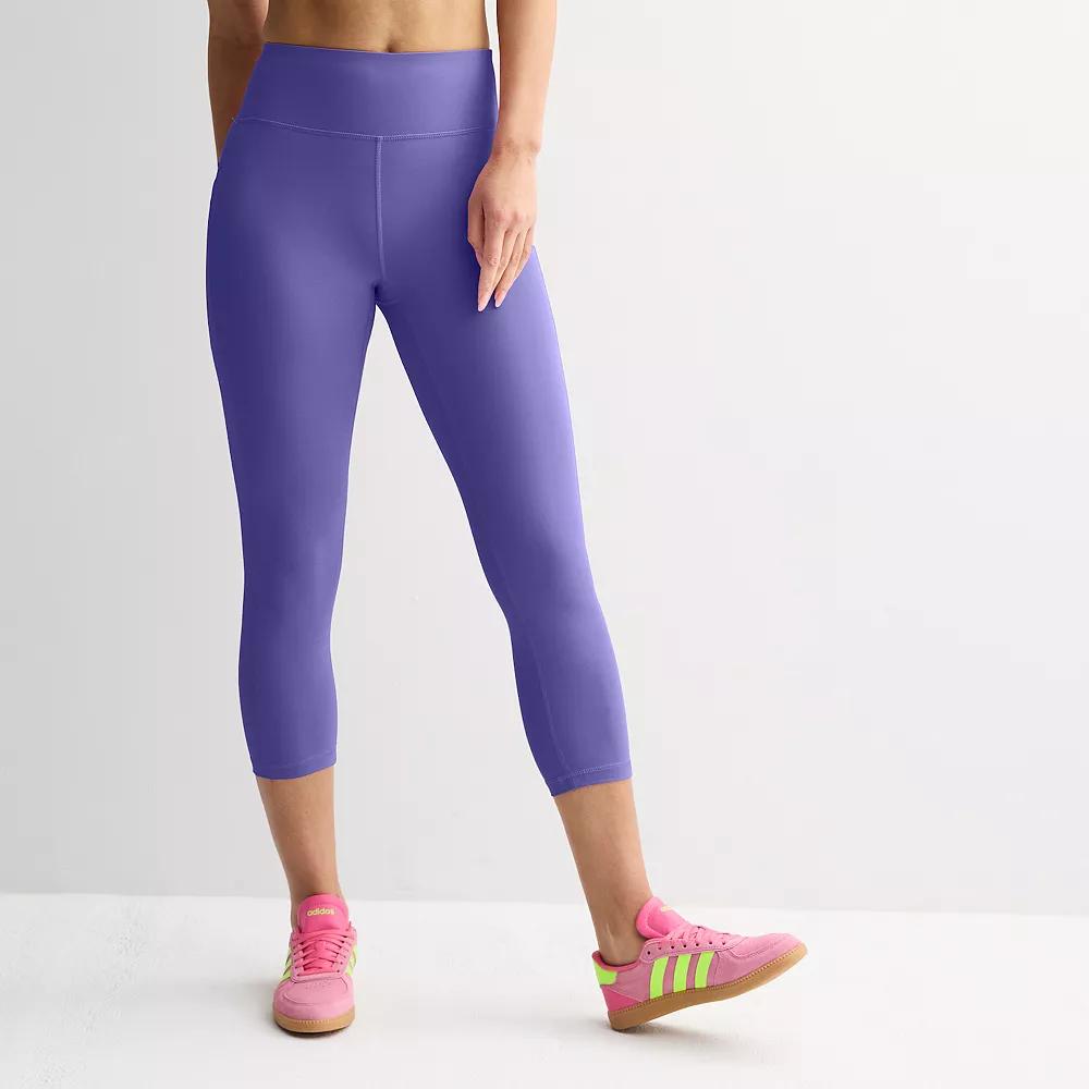 Petite Tek Gear® Ultrastretch Pocket High-Waisted Capri Leggings, Women's, Size: Large Petite, Peyton Purple Product Image