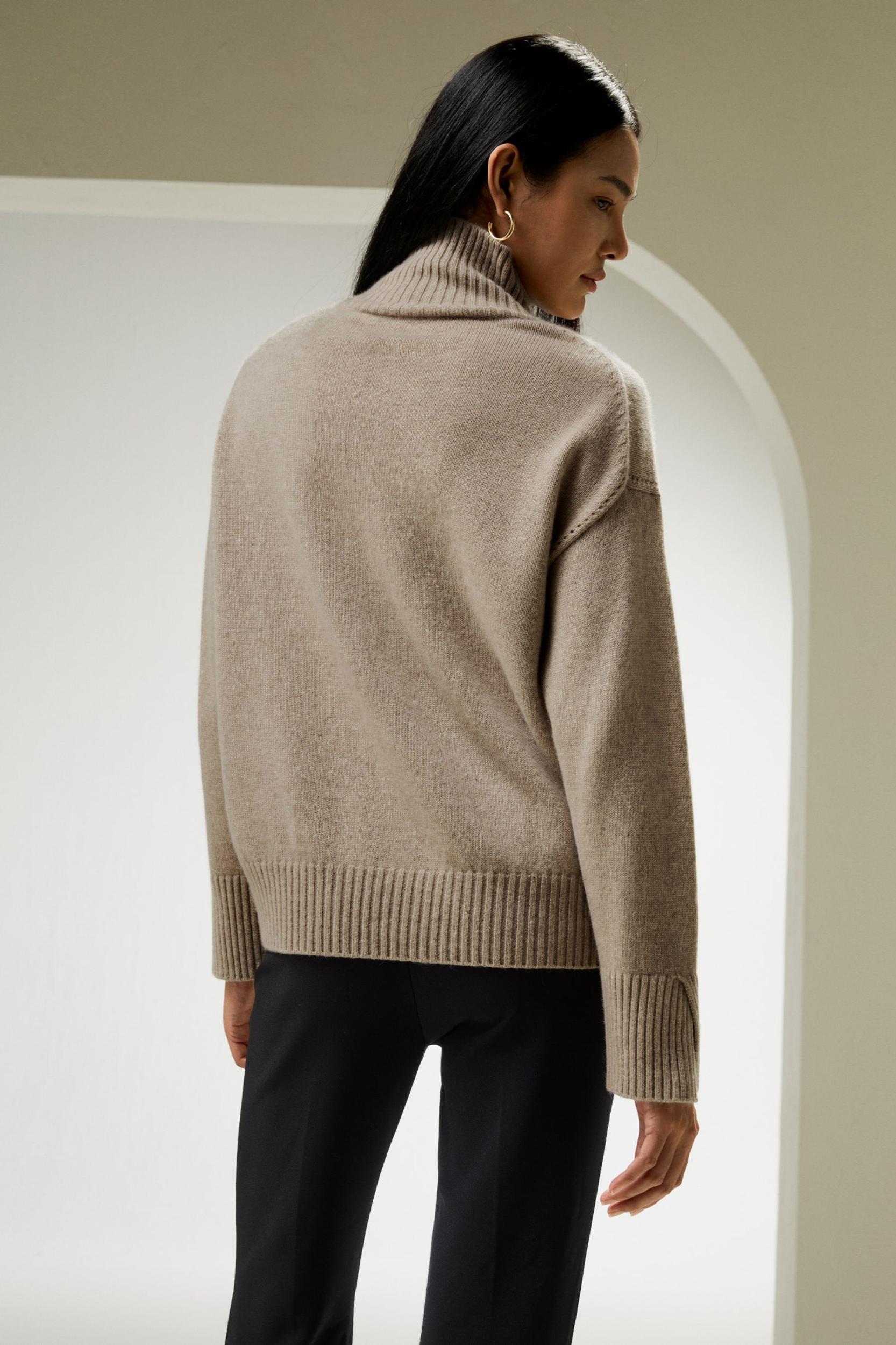 Turtleneck Relaxed-Fit Cashmere Sweater Product Image