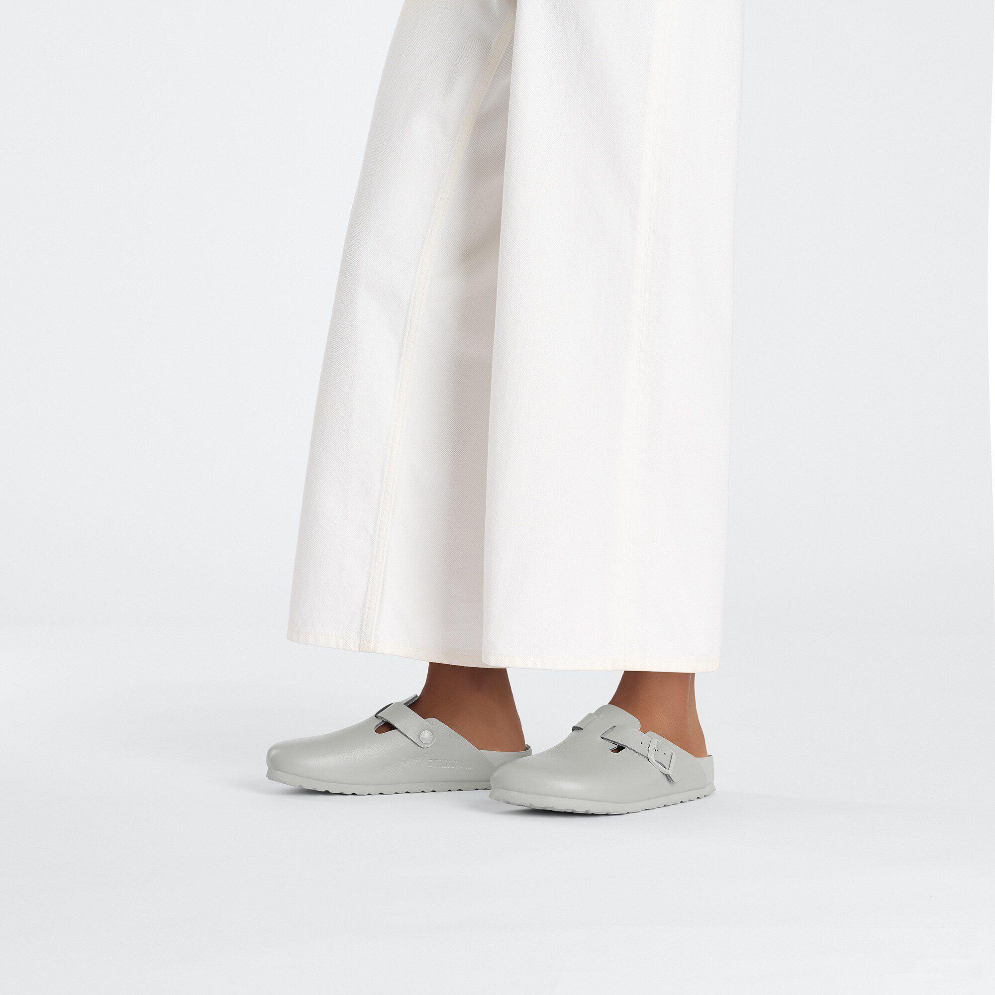 Boston Natural Leather Product Image