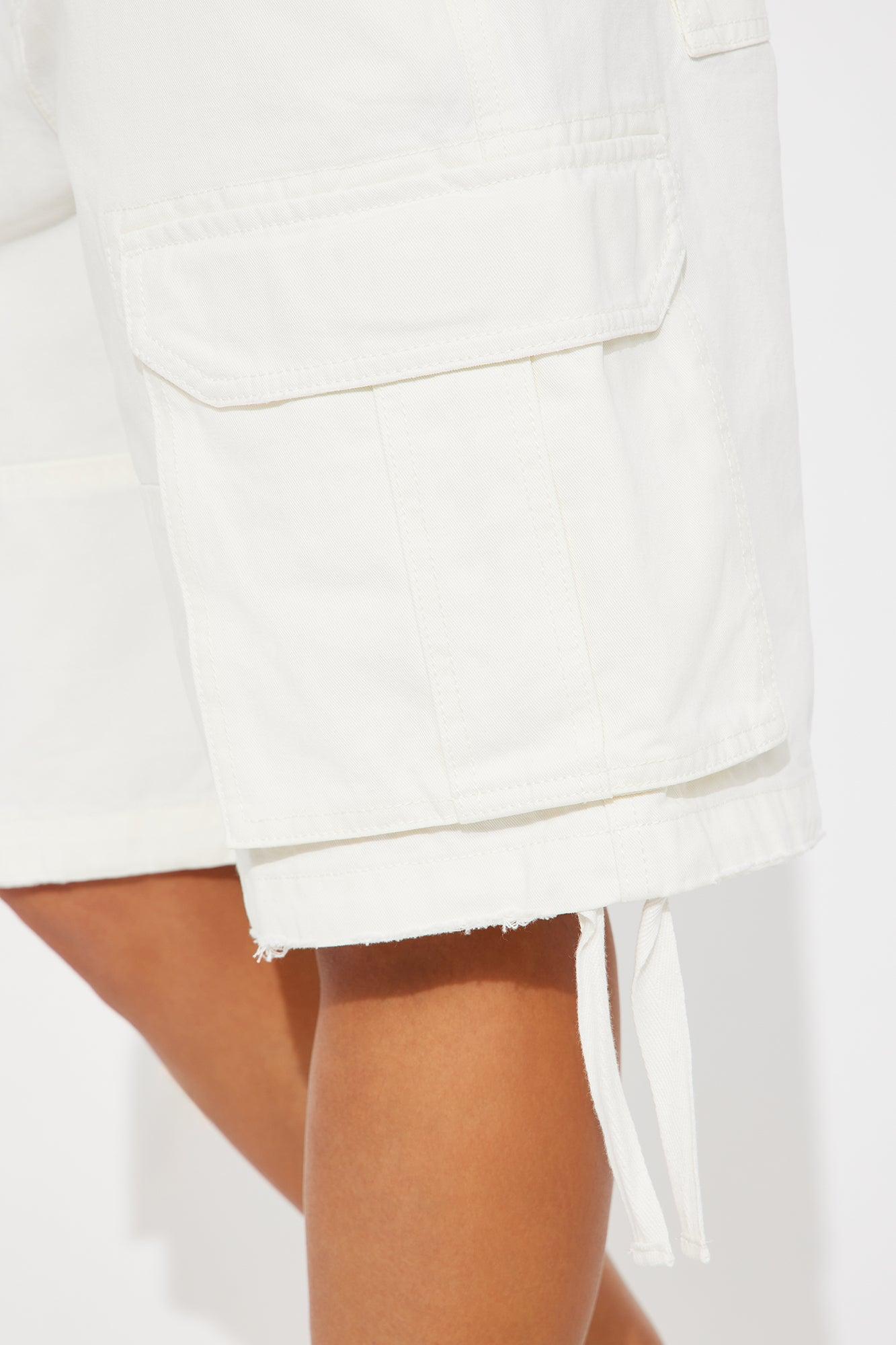 Onto Something Bermuda Short - White Product Image