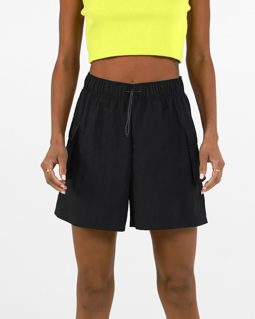 Nike Sportswear Essential Women's Woven High-Rise Shorts Product Image