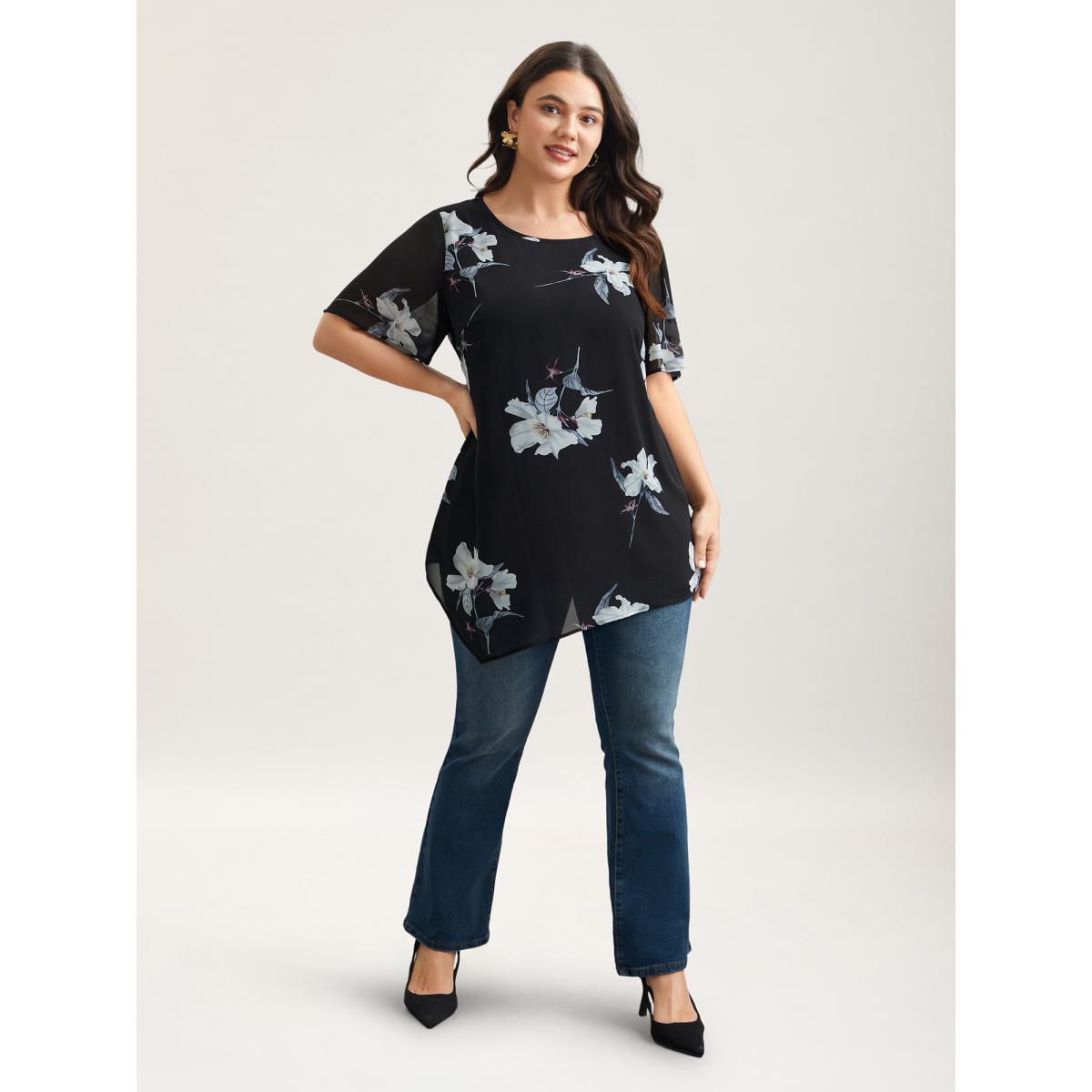 Plus Size Black Chiffon Floral Round Neck Shirt Women Timeless Short sleeve Round Neck Elegant Blouses BloomChic 30/6X Product Image