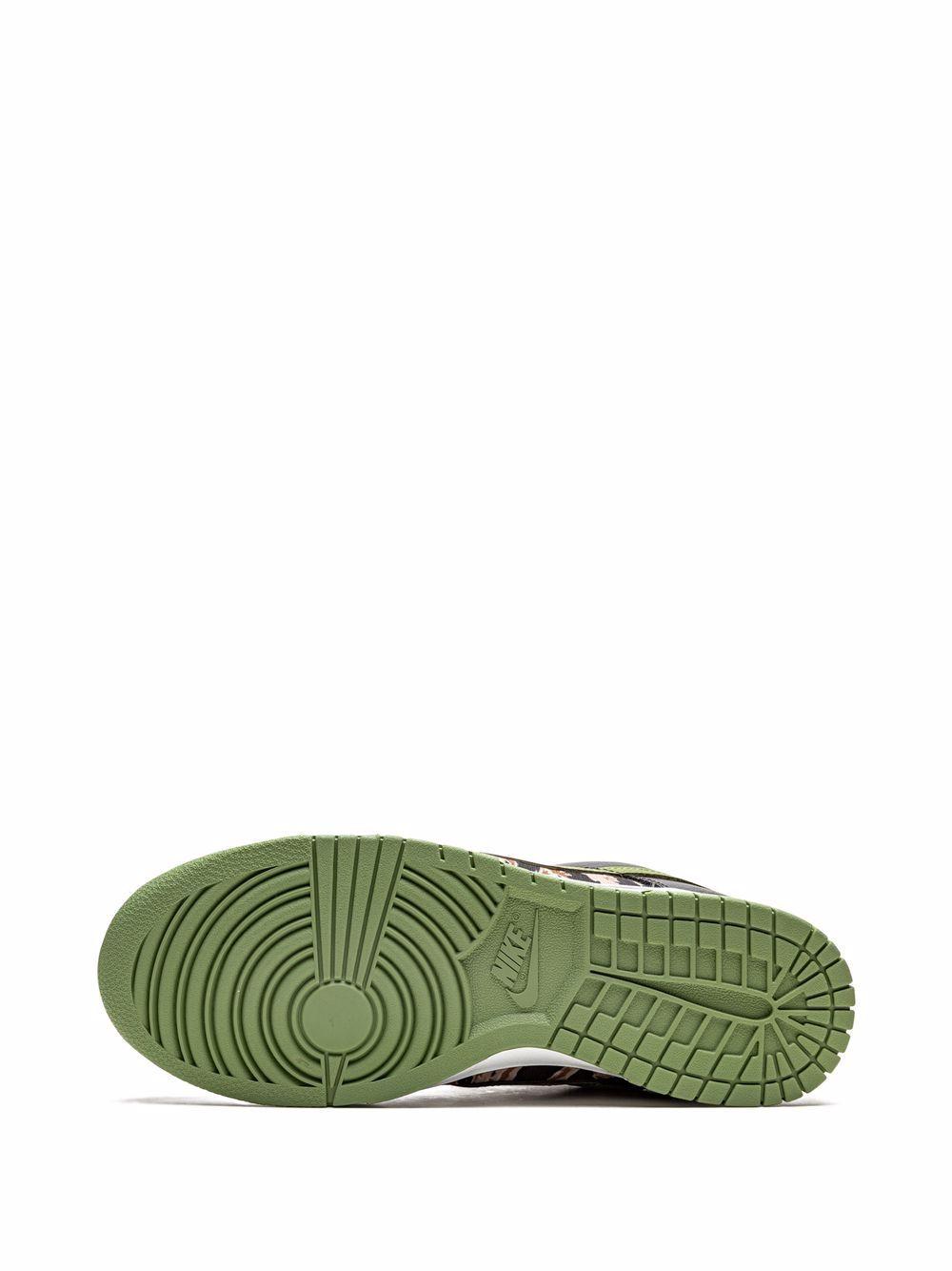 Dunk Low "Crazy Camo" sneakers Product Image