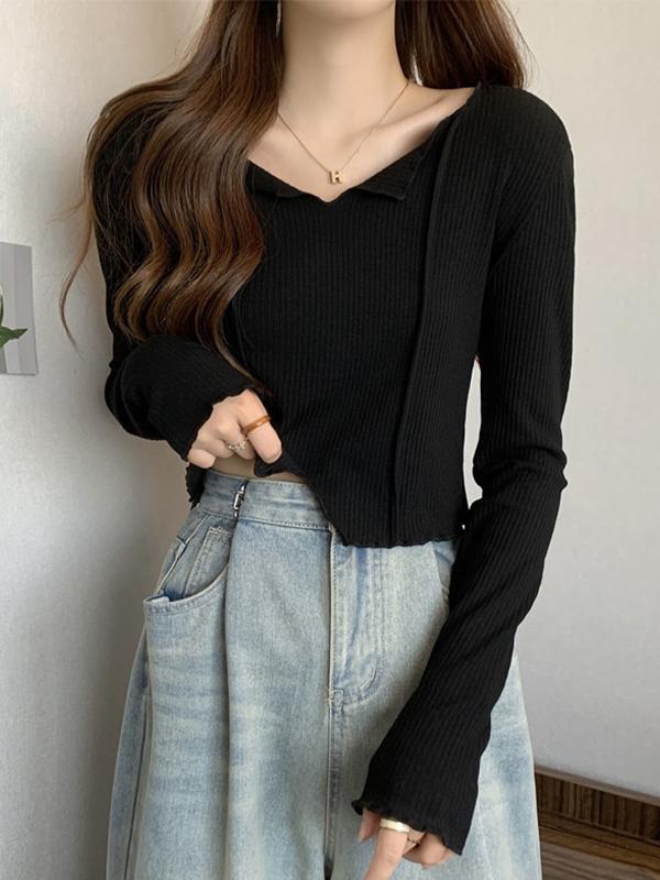 Solid V Neck Slit Hem Long Sleeve Knit Product Image