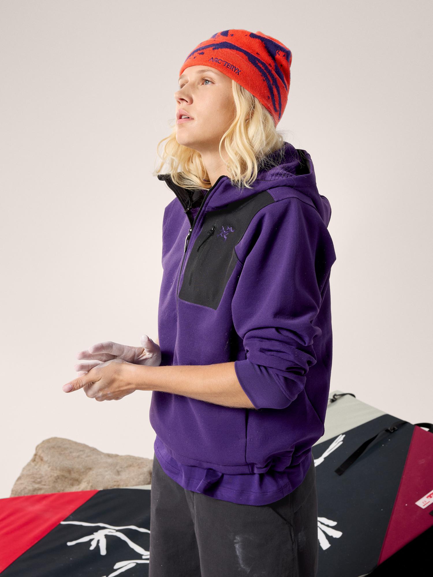 Aestas Pullover Hoody Women's Product Image