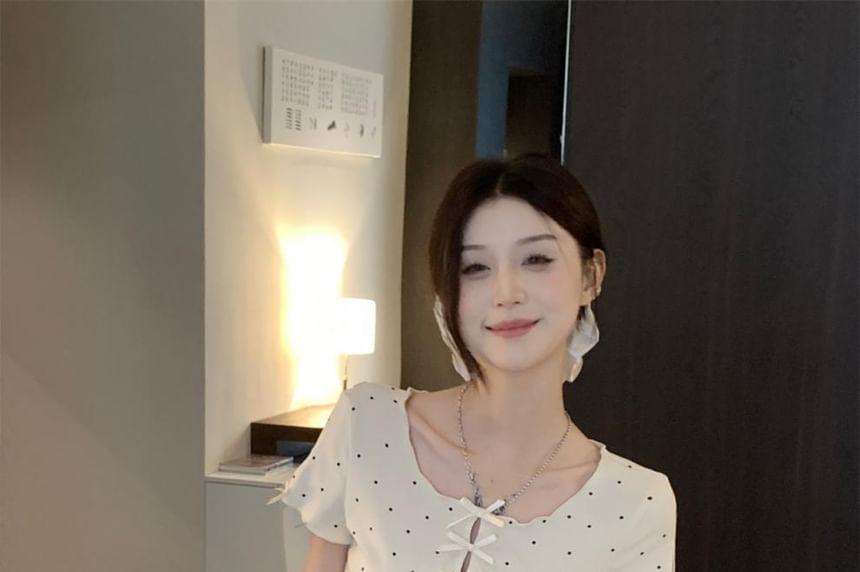 Short-Sleeve Scoop Neck Dotted Bow Accent Cutout Crop T-Shirt Product Image