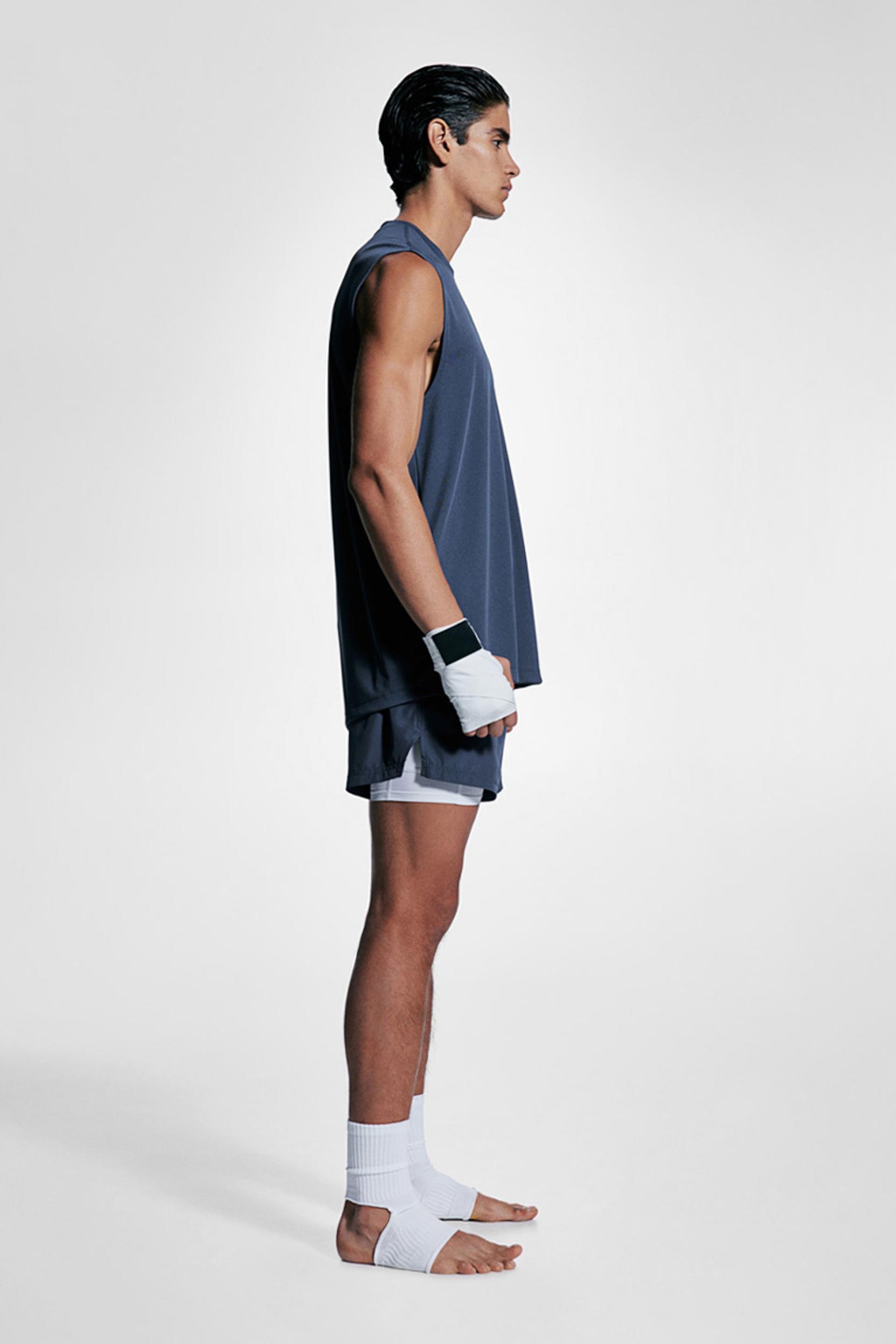Regular-Fit Sports Tank Top with DryMove™ Product Image