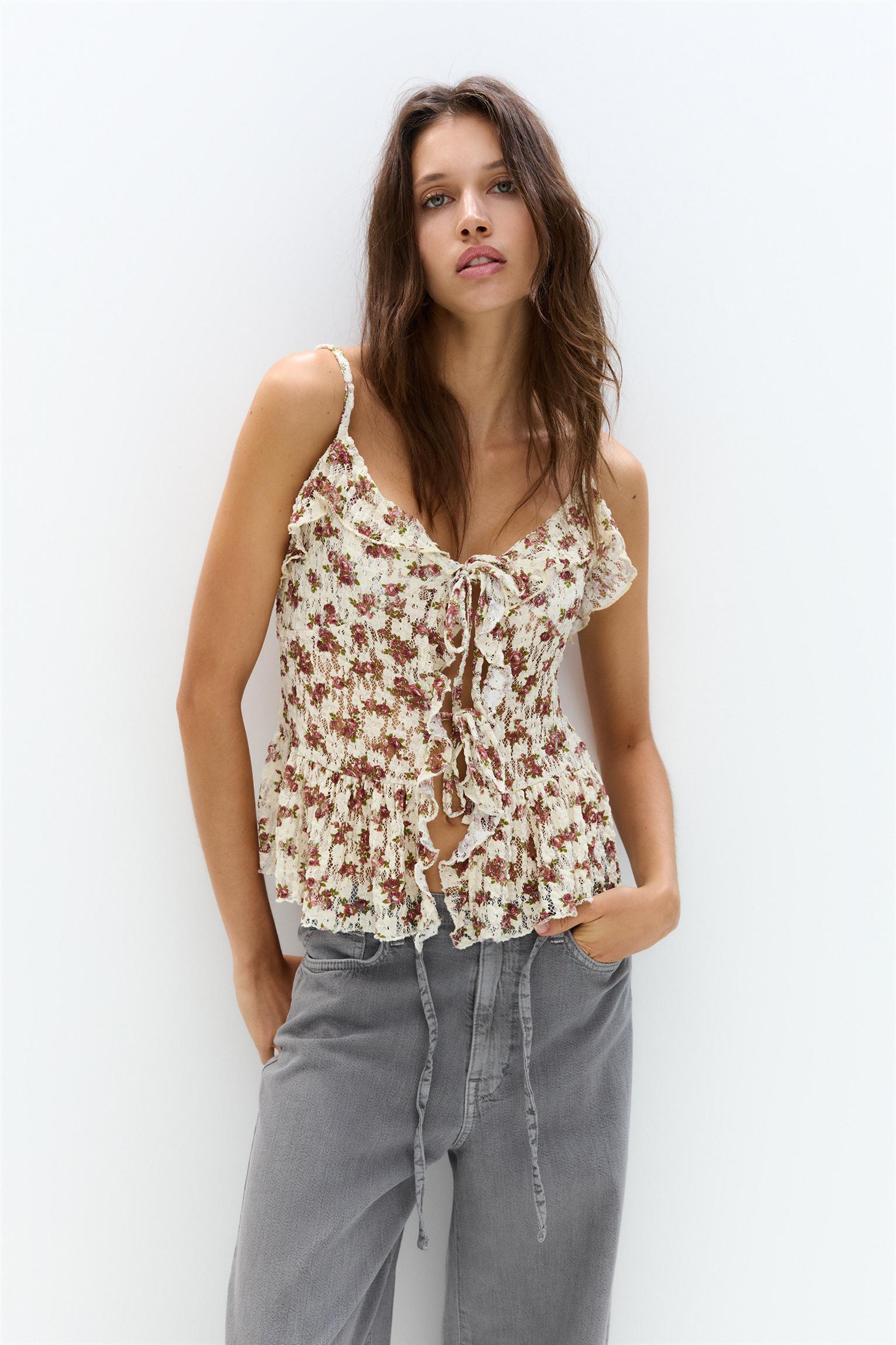 Floral lace top Product Image