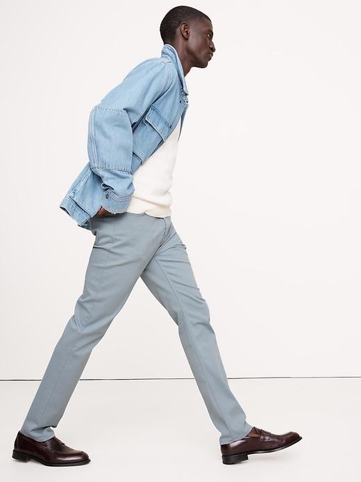 Slim Traveler Pant 2.0 Product Image