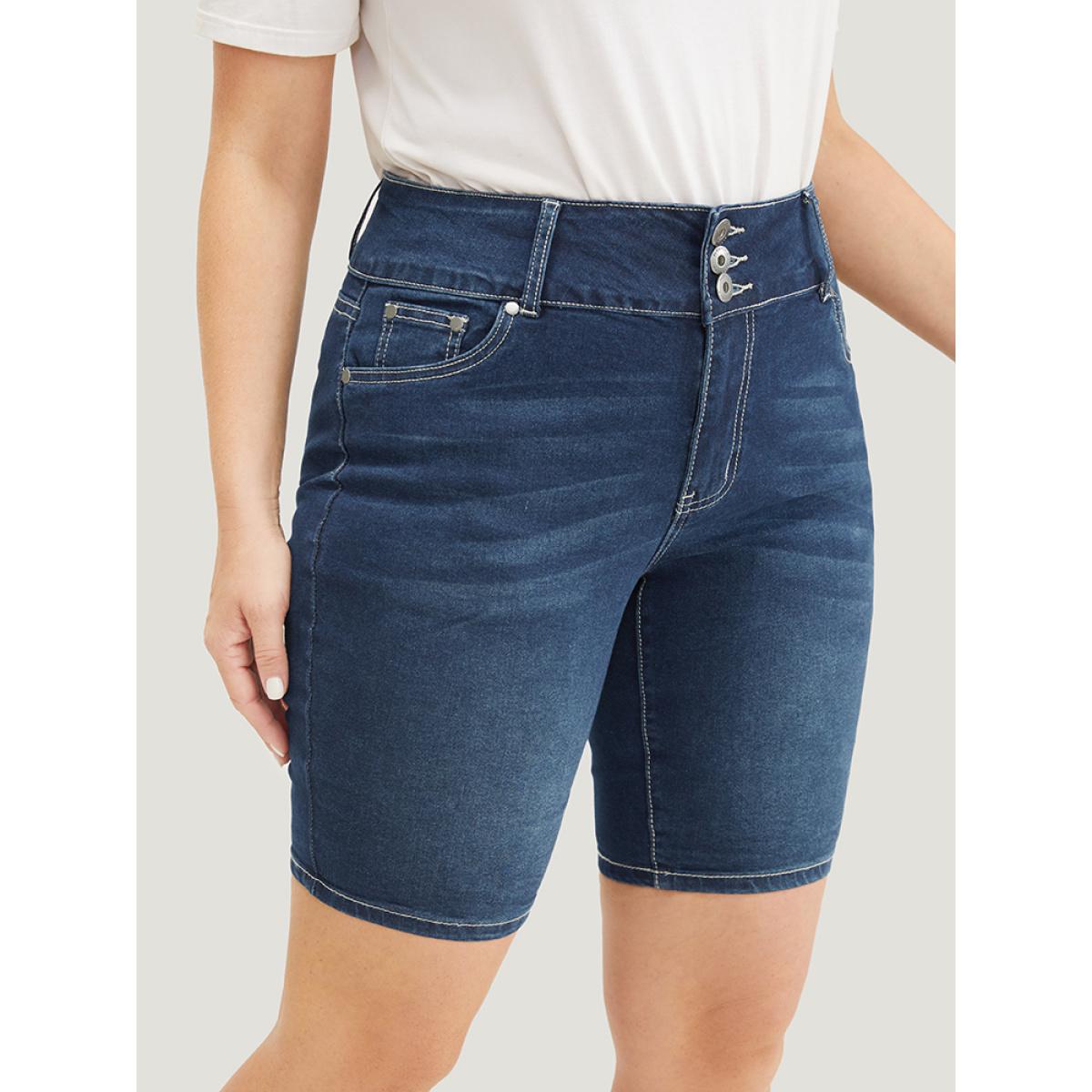 Plus Size Slightly Stretchy High Rise Black Wash Denim Shorts Women Indigo Casual Plain Button Low stretch Side seam pocket Jeans BloomChic 20/2X Product Image