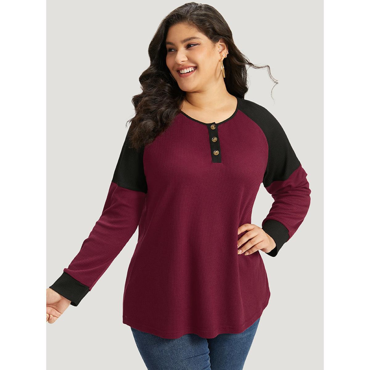 Plus Size Waffle Knit Two Tone Raglan Sleeve T-shirt Burgundy Women Casual Elastic cuffs Plain Open Front Dailywear T-shirts BloomChic 18-20/2X Product Image