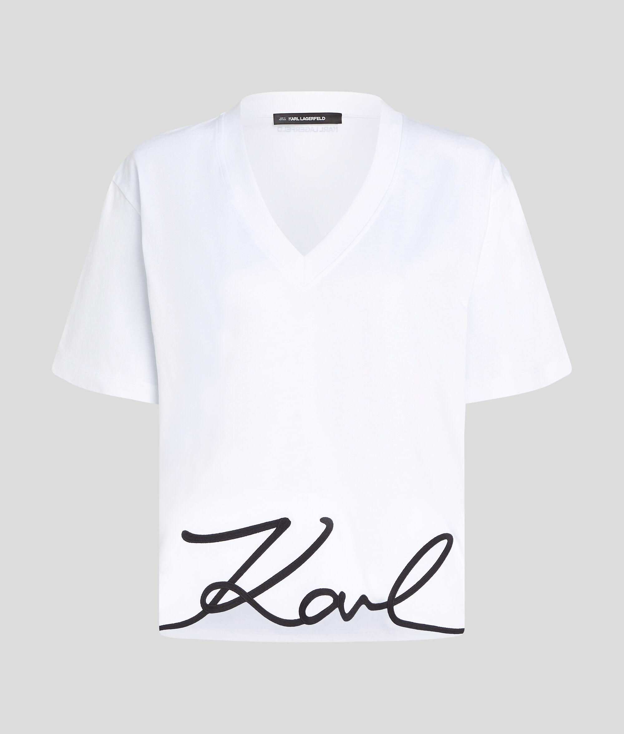 SIGNATURE V-NECK T-SHIRT Product Image
