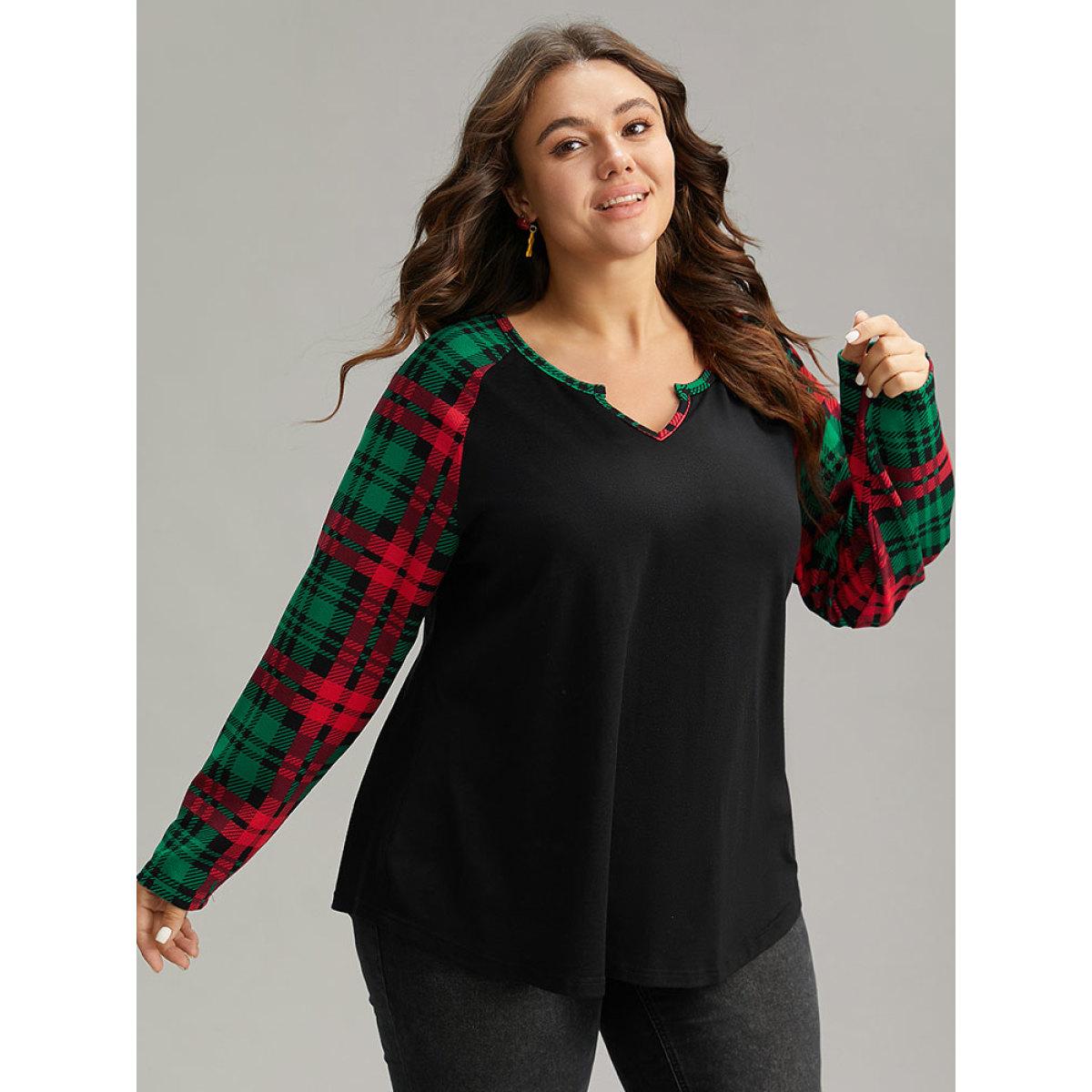 Plus Size Plaid Contrast Notched Raglan Sleeve T-shirt Black Women Leisure Contrast Plaid Casual T-shirts BloomChic 26/4X Product Image