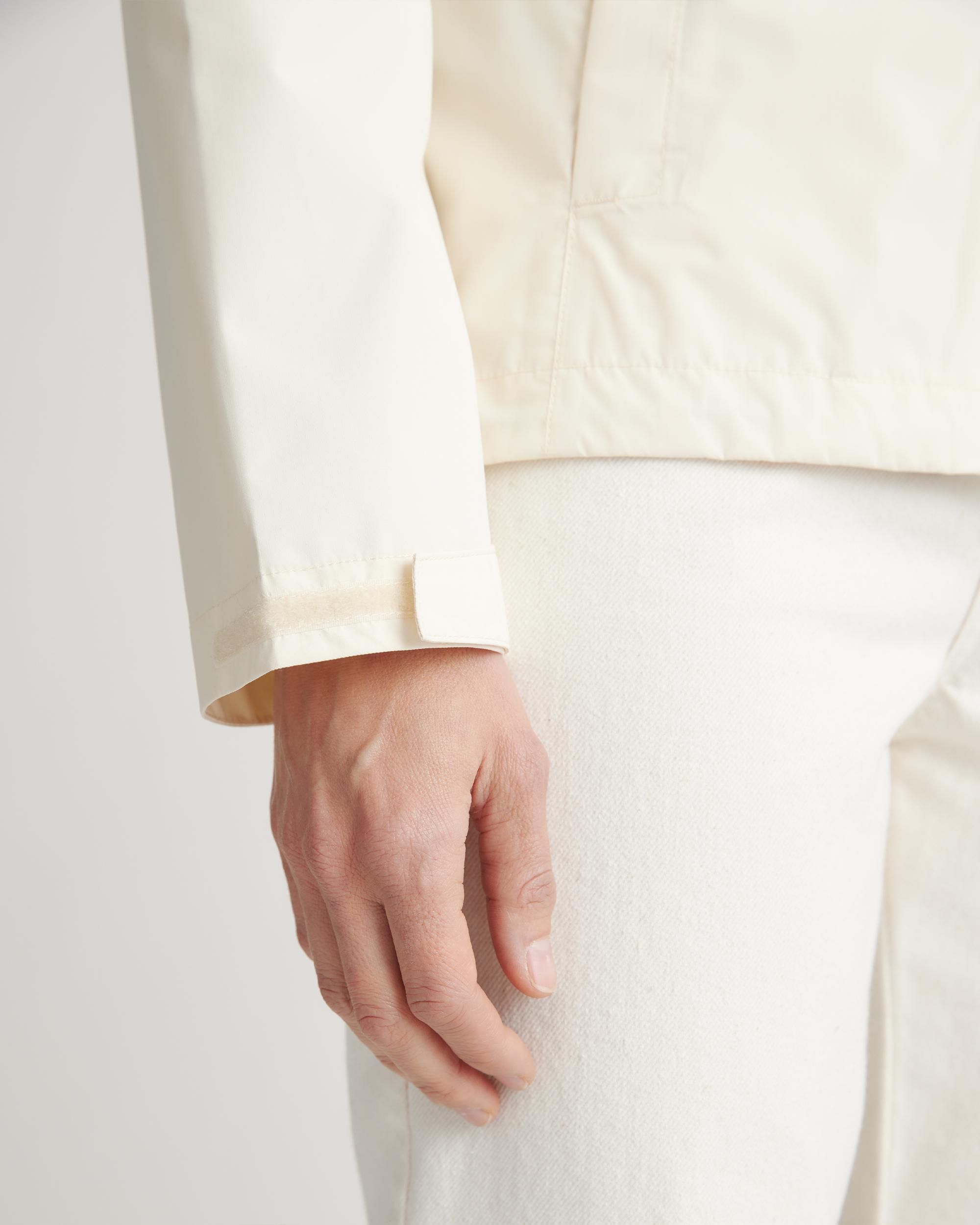 Quince | Women's Weatherproof Short Rain Shell Jacket Size XL, Polyester/Recycled Polyester Blend Product Image