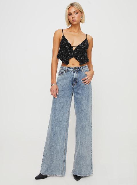 Rosaton Top Black Product Image