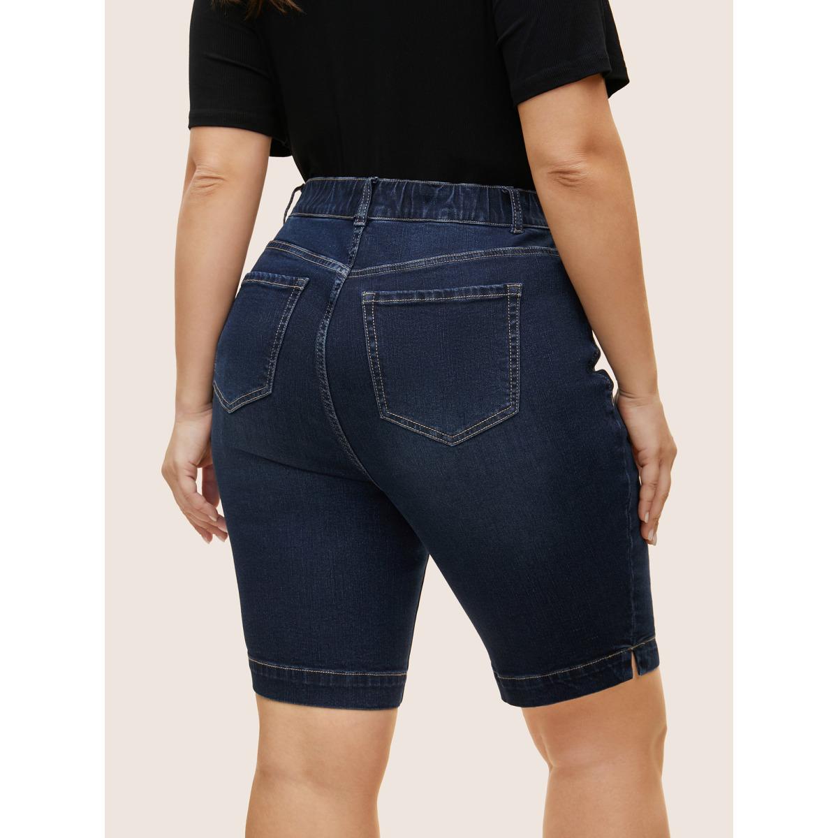 Plus Size Dark Wash Split Hem Quilted Denim Shorts Women Denimindigo Topstitching High stretch Everyday Slanted pocket Casual Denim Shorts BloomChic 10/M Product Image