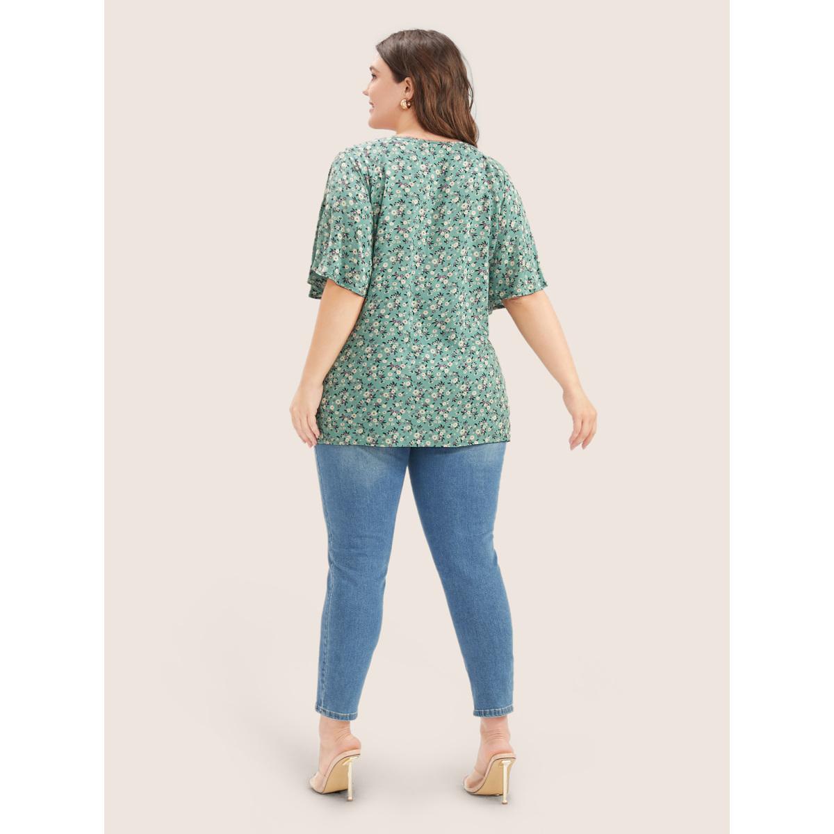 Plus Size Emerald Ditsy Floral Ruffle Sleeve Tie Neck Blouse Women Elegant Short sleeve V-neck Everyday Blouses BloomChic 28/5X Product Image