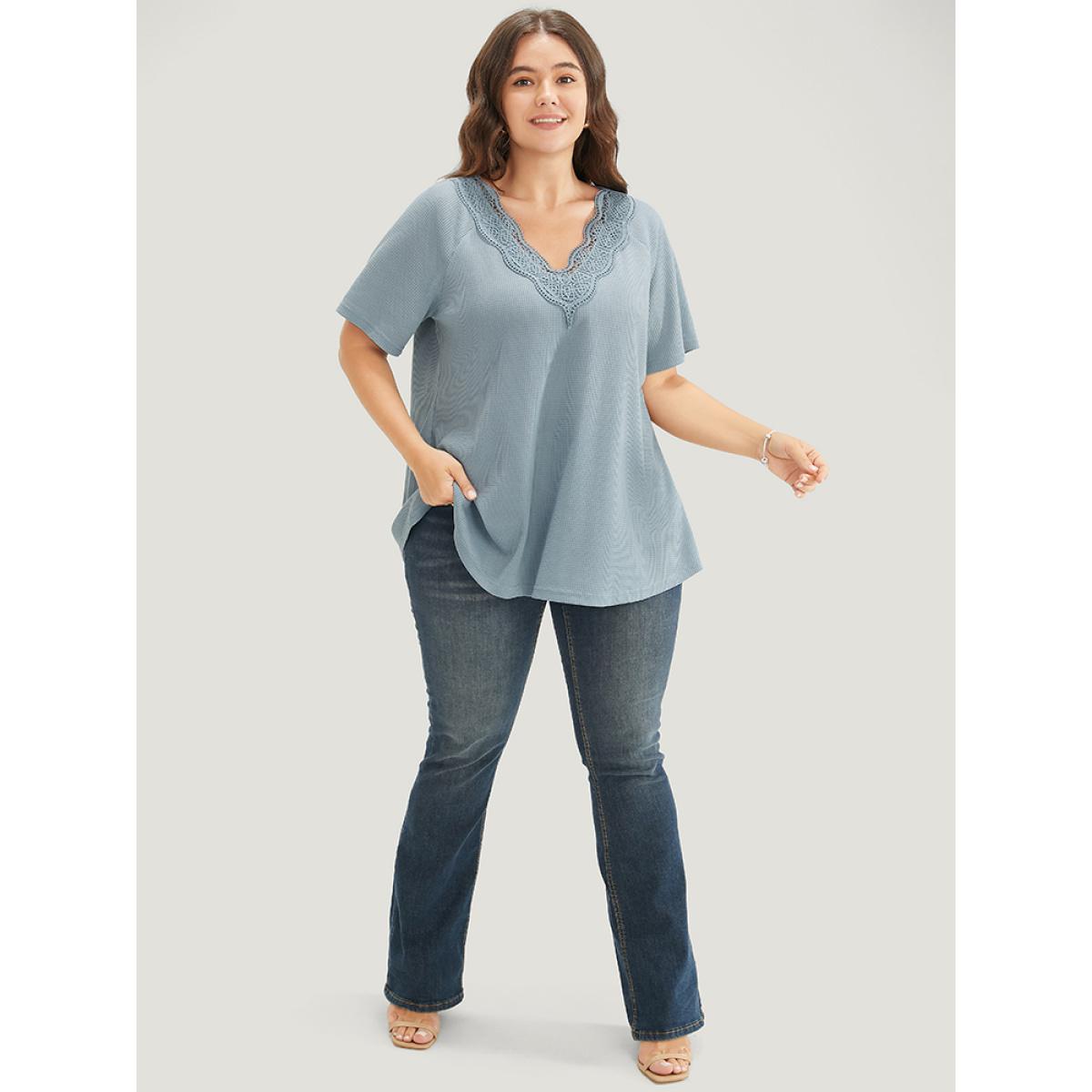 Plus Size Solid Raglan Sleeve Contrast Lace Waffle Knit T-shirt Stone Women Elegant Plain V-neck Dailywear T-shirts BloomChic 18-20/2X Product Image