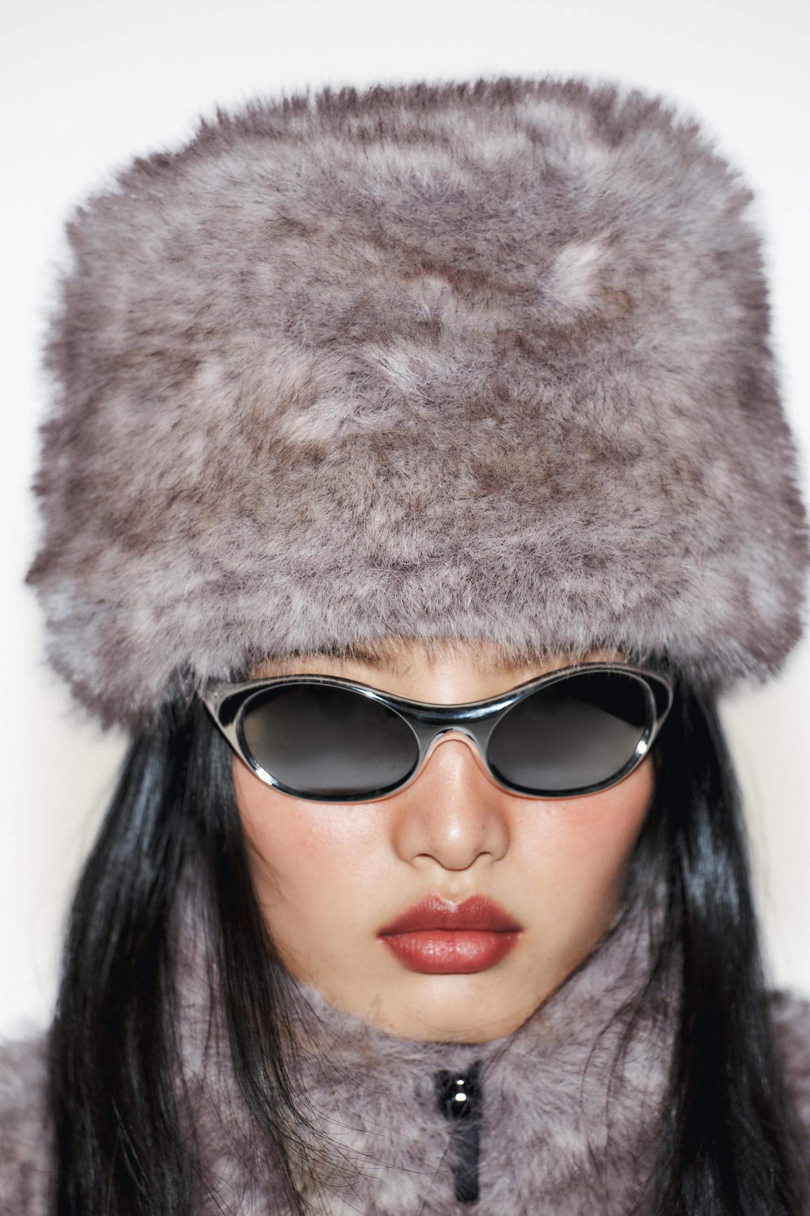 SHORT COAT WITH FAUX FUR HOOD HEIQ XREFLEX™ TECHNOLOGY SKI COLLECTION Product Image