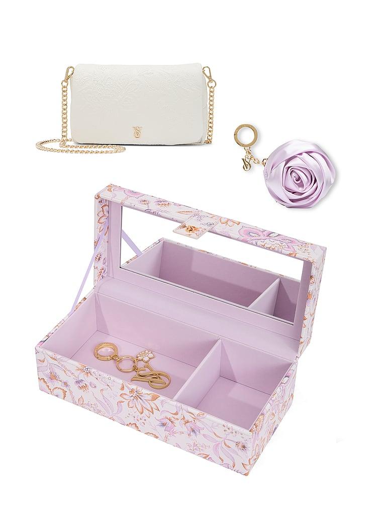 Limited-Edition 4-Piece Accessories Gift Set Product Image