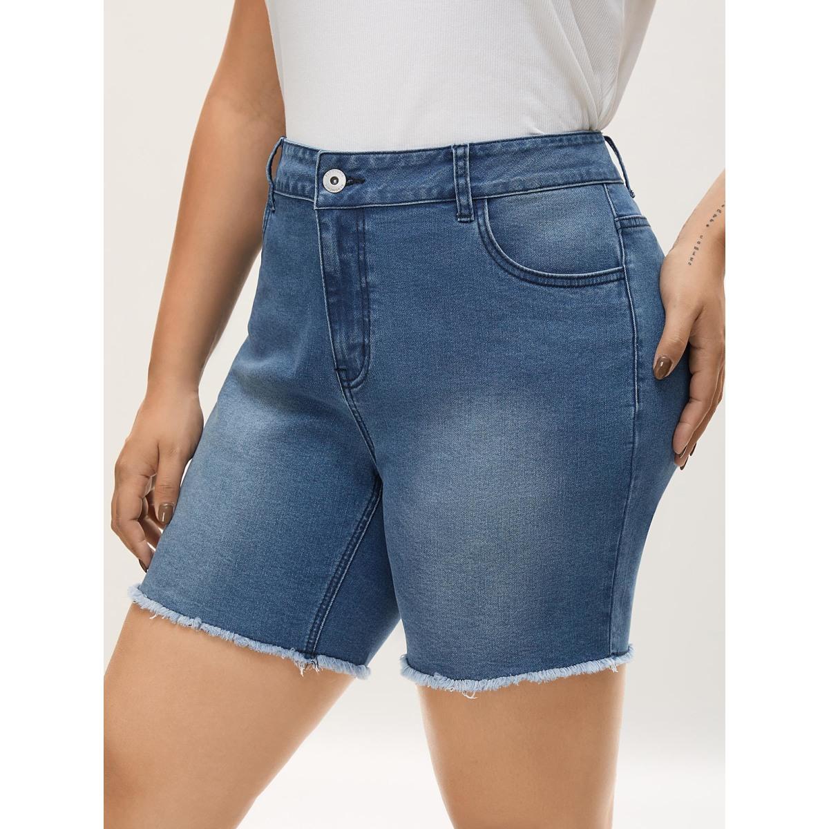 Plus Size Frayed Hem High Rise Denim Shorts Women Midblue Medium stretch Everyday-Casual Slanted pocket Denim Shorts BloomChic 16/1X Product Image