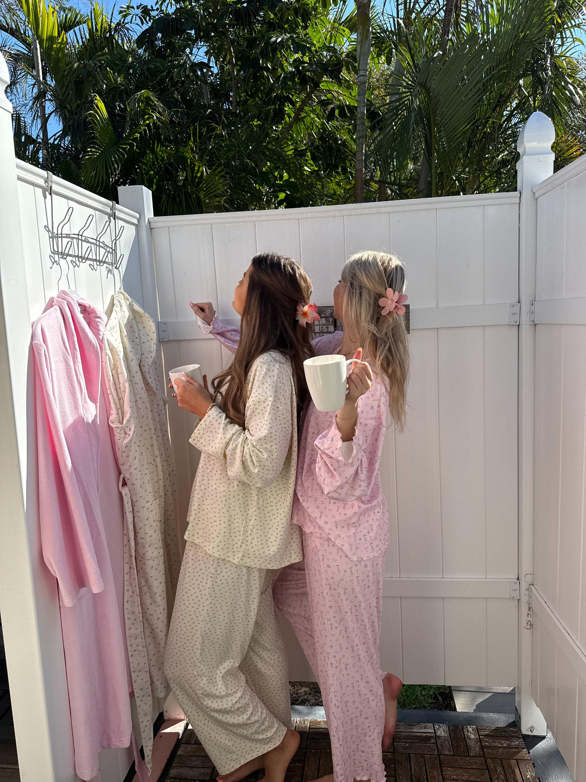 Light Pink Ditsy Floral Long Sleeve Pajama Top Product Image