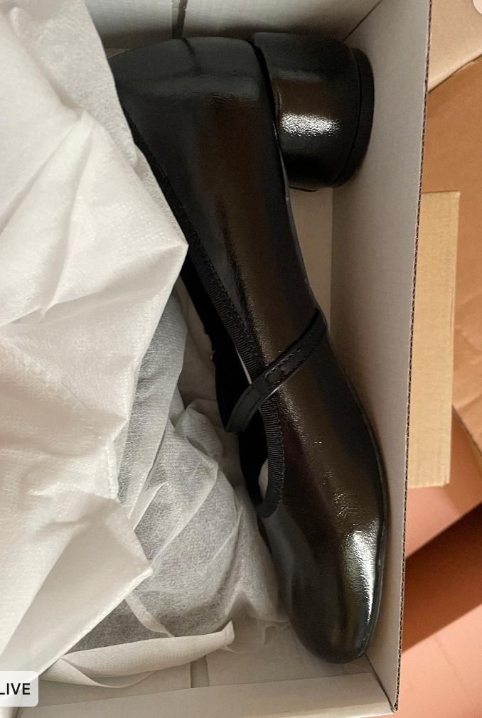 Mary Jane Shoe In Black Product Image