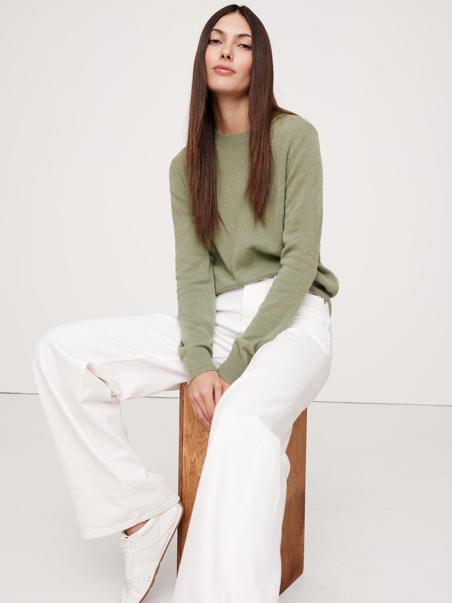 Lightweight Cashmere Crew-Neck Sweater Product Image